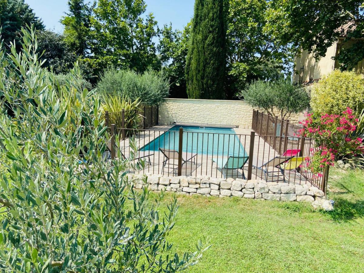 Gite Du Mas De La Finiere ,Avec Spa Interieur Châteaurenard Exterior foto